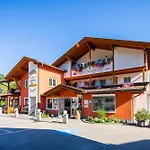 Inn Fischerhof Glinzner Hotel-restaurant-camping